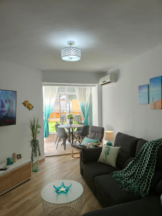 City Central Apartment With Large Patio By Namaste Elite ตอร์เรโมลิโนส ภายนอก รูปภาพ