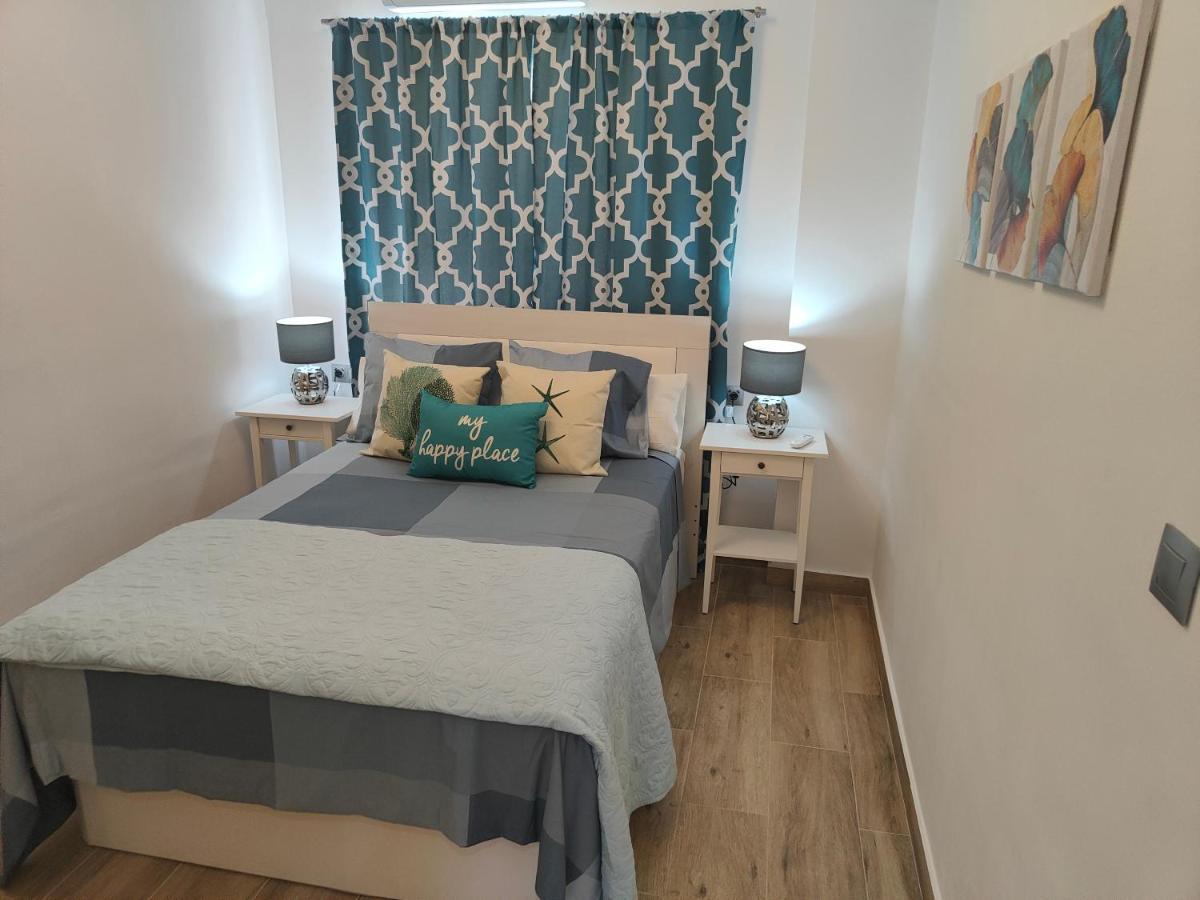 City Central Apartment With Large Patio By Namaste Elite ตอร์เรโมลิโนส ภายนอก รูปภาพ